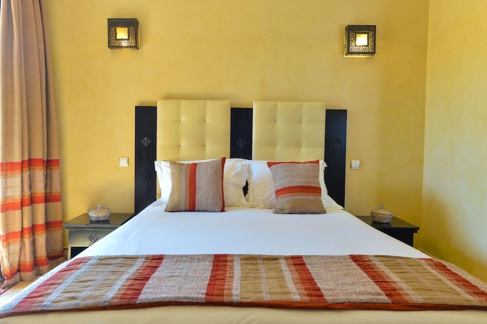 Bed and Breakfast Les Jardins De Zyriab Aït Hamid Exteriér fotografie